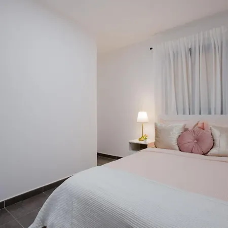 Cristianos Center Ii Apartment